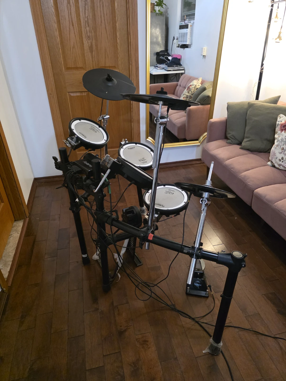 Roland TD-4 V-Drums Electronic Drum Set