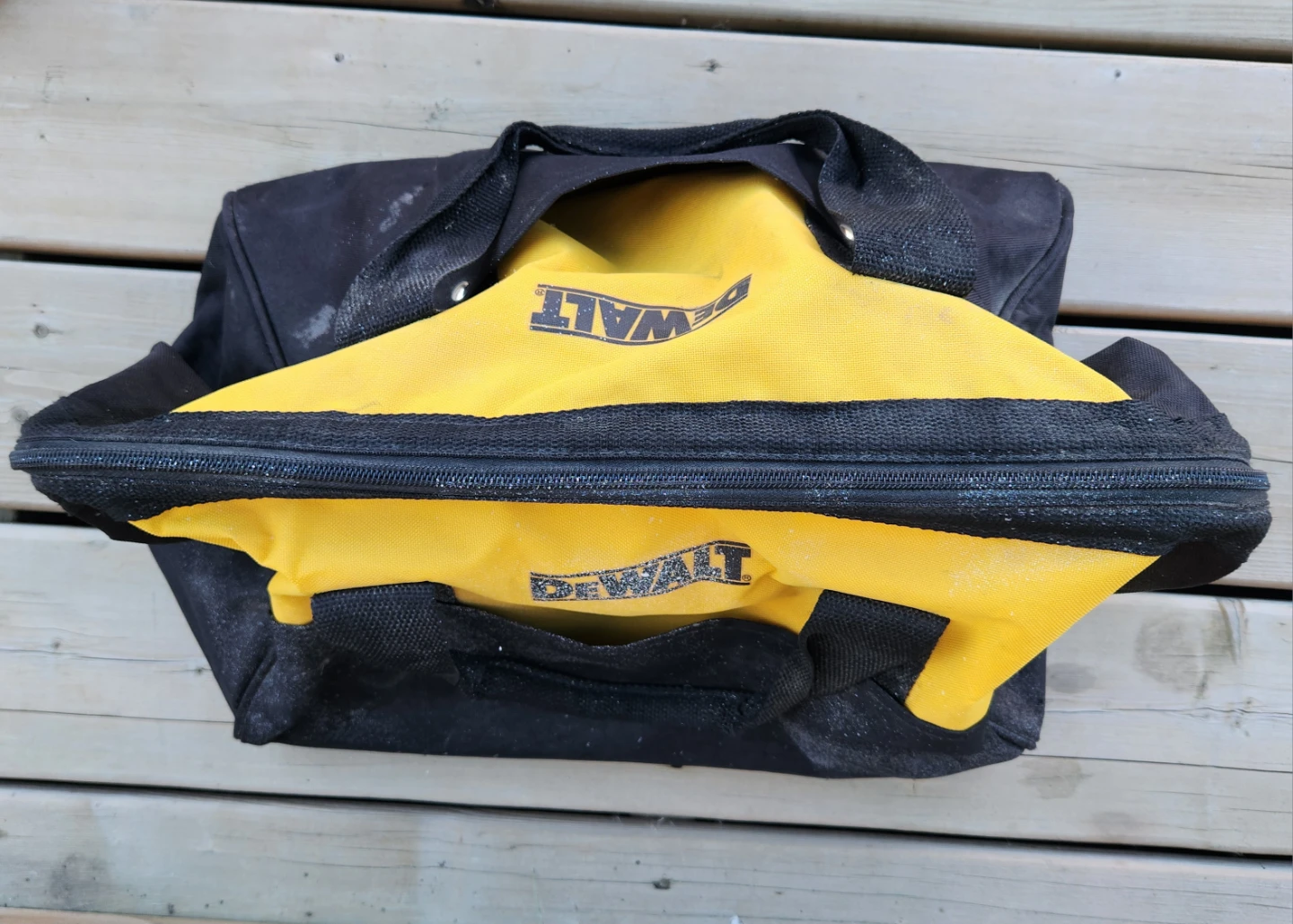 DEWALT Tool Bag - photo 2
