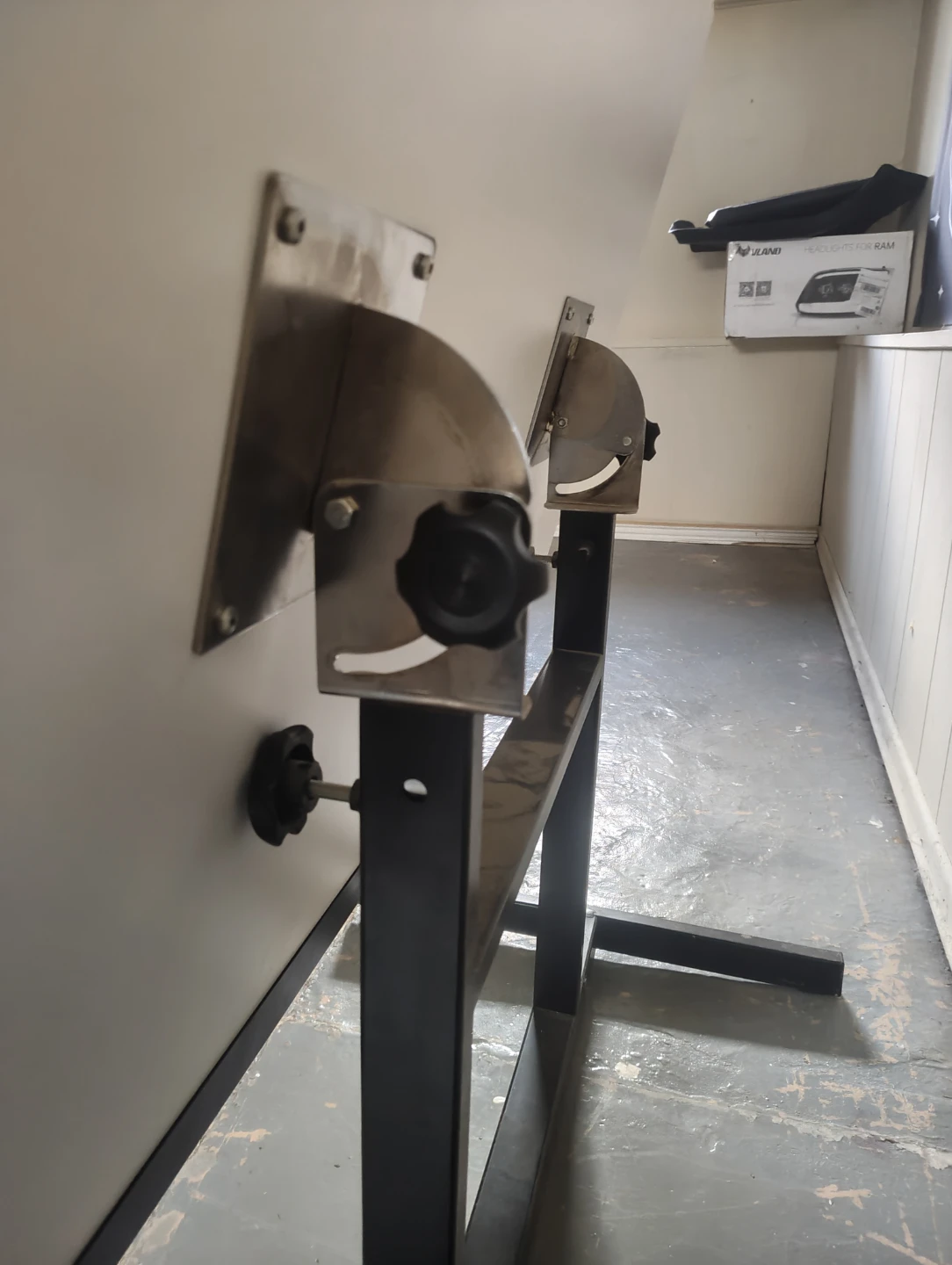 Adjustable Drafting Table - photo 3