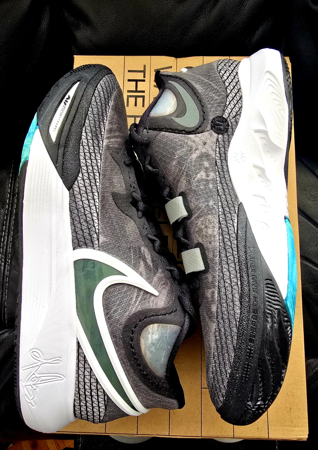 Brand new Kyrie 8 Orca with box for sale - photo 4