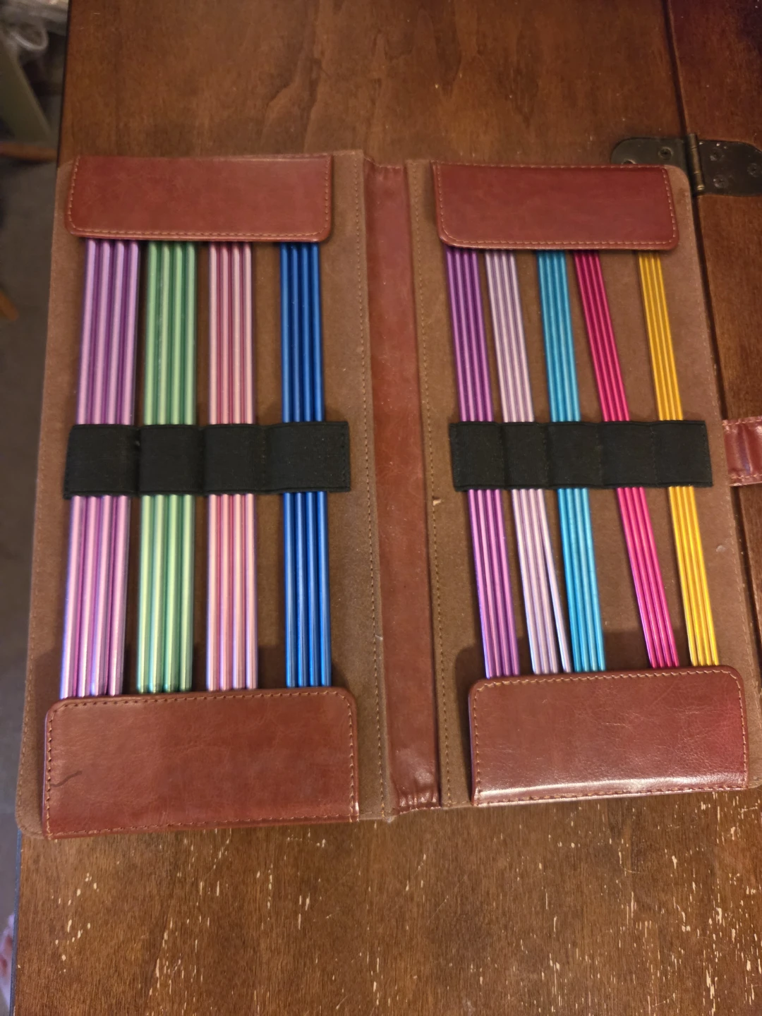 QIAO ZE LE Knitting Needle Set