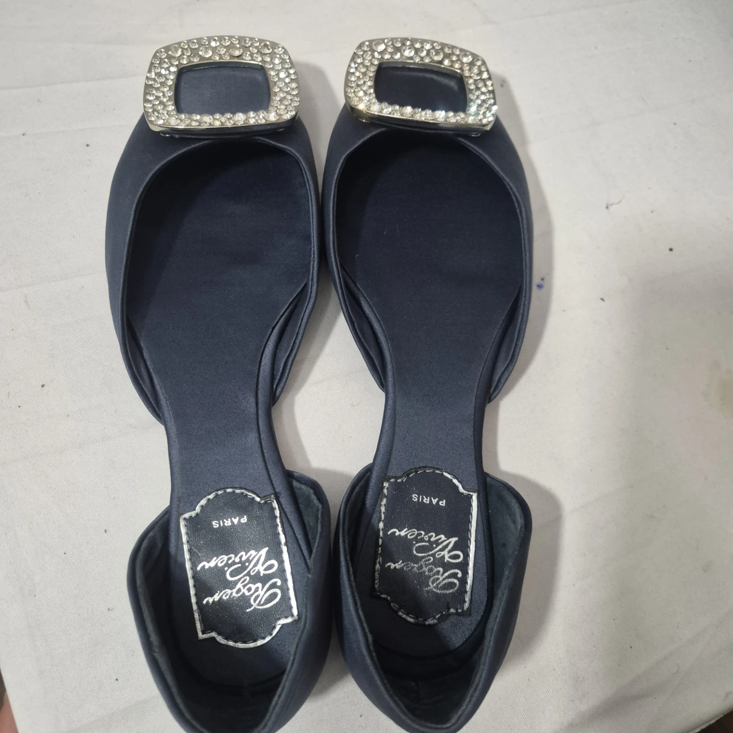 Roger Vivier Crystal Buckle Flats - photo 4