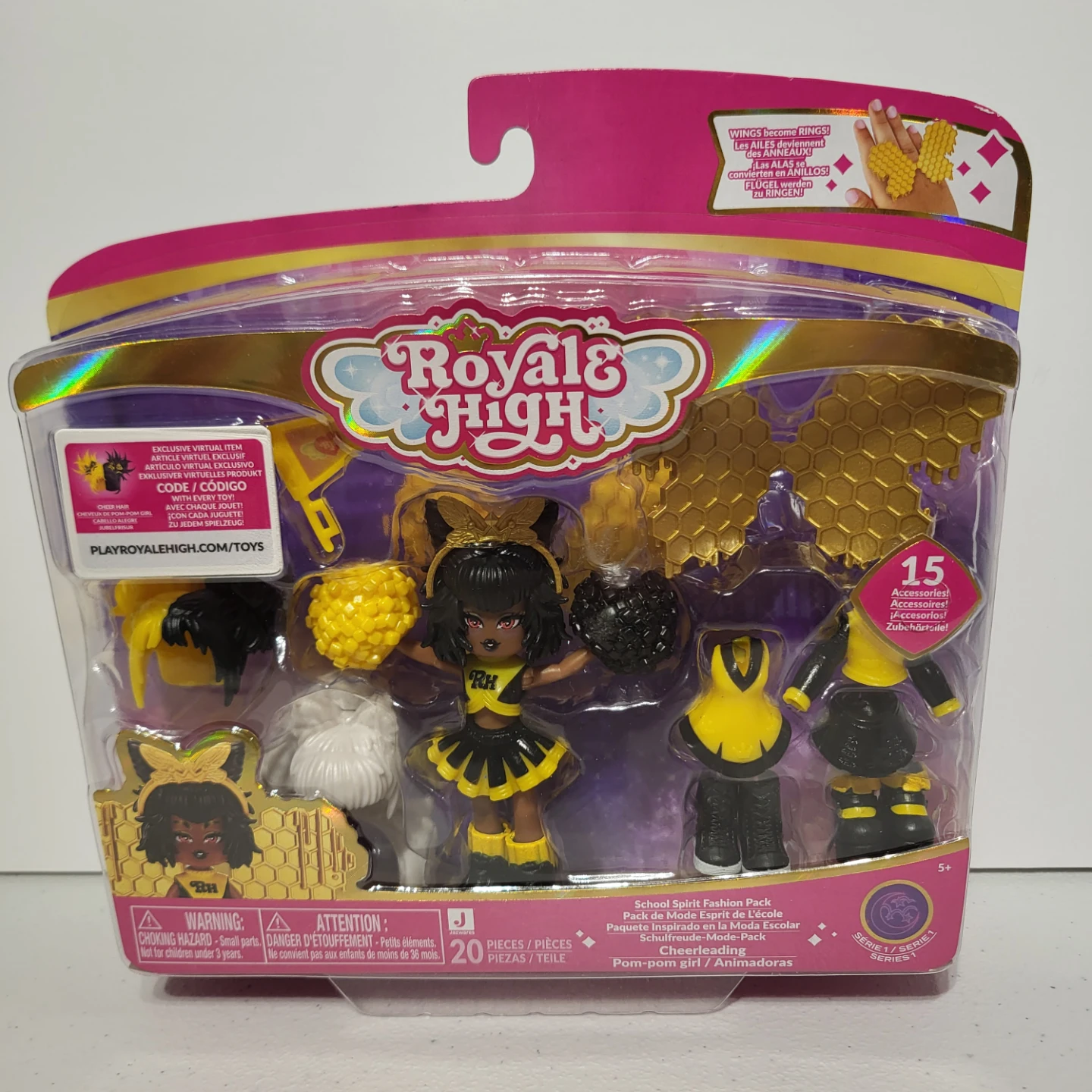Royale High School Spirit Fashion Packs - photo 4