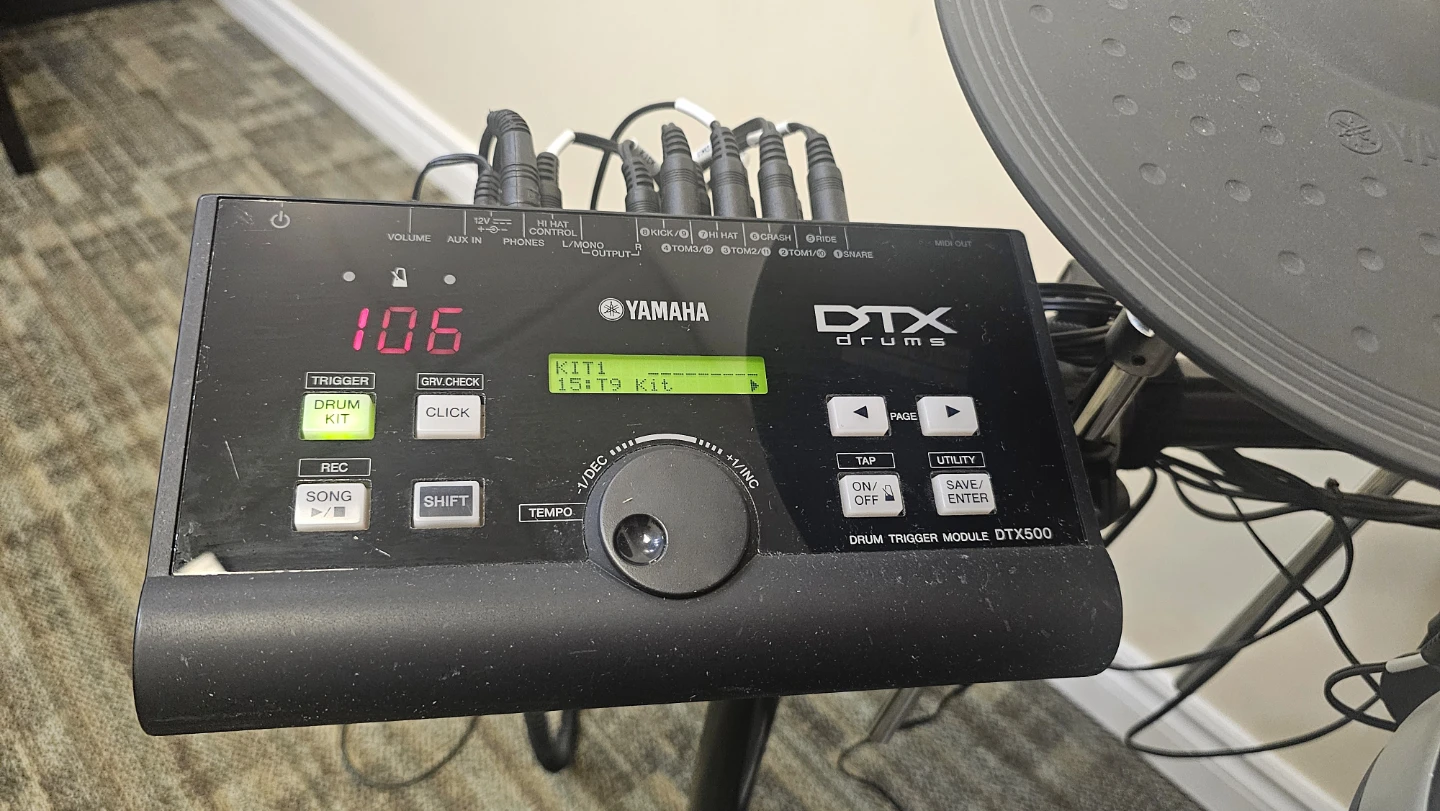 Yamaha DTX500 Electronic Drum Kit - photo 2