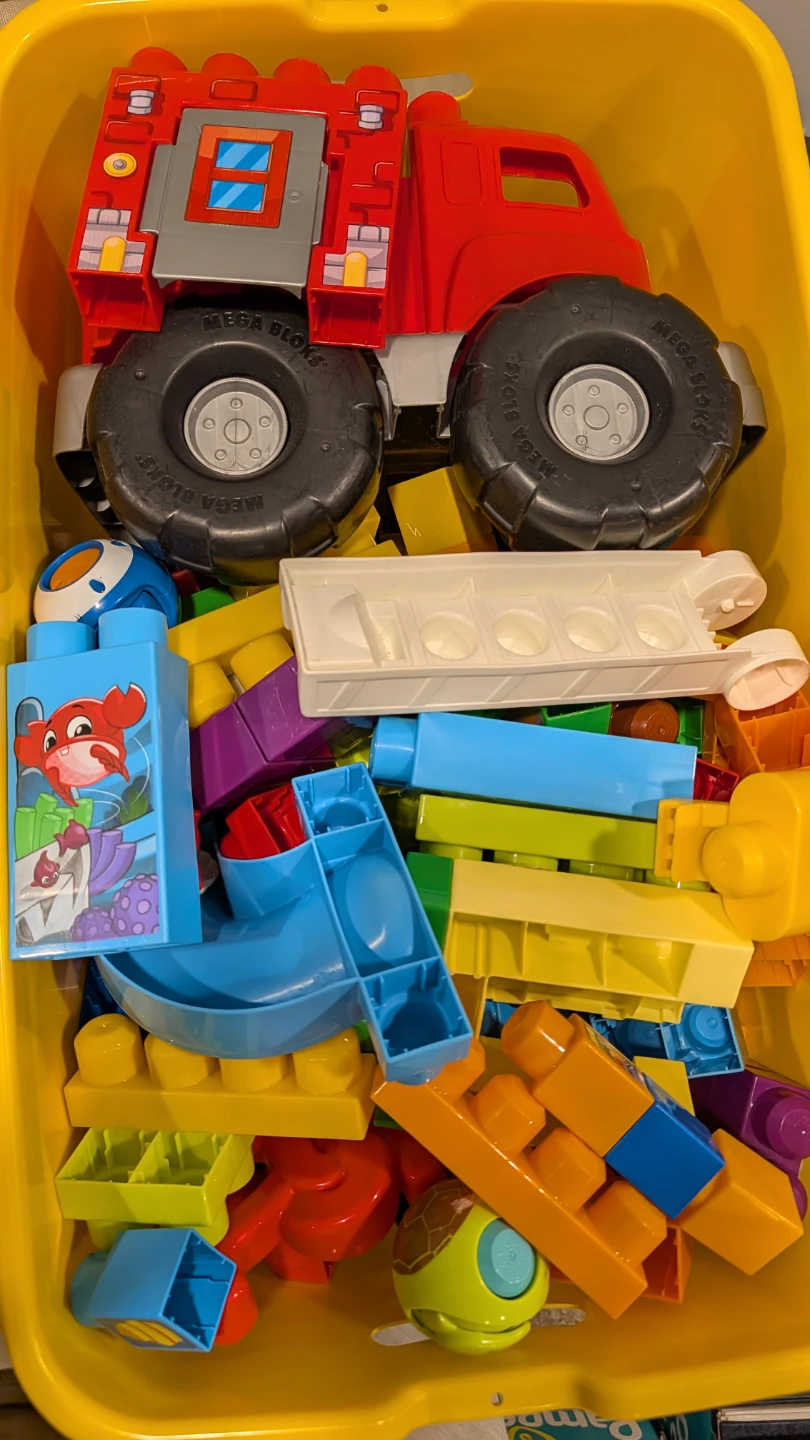 Mega Bloks Three different sets in one bin
