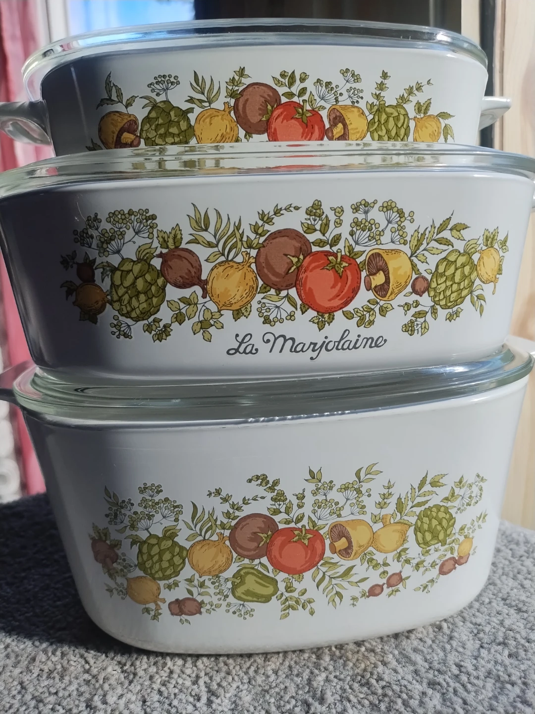 Corning wear Casserole Set of 3 with lids - photo 4
