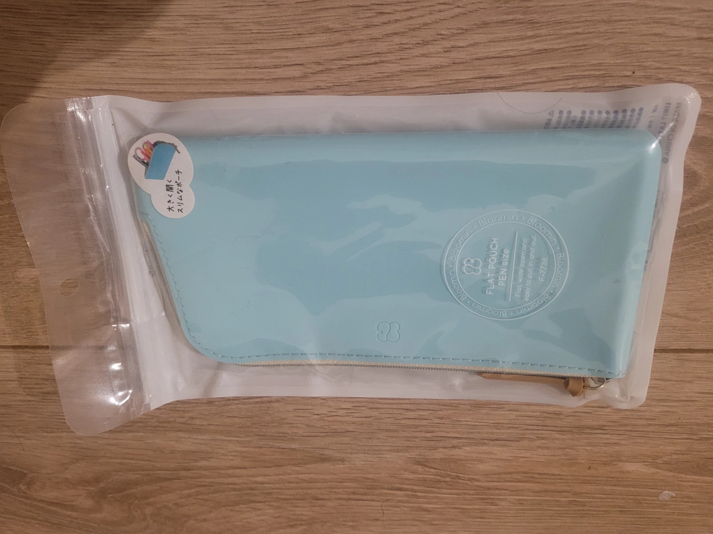 Lihit Lab Bloomin Flat Pouch Pen Size Mint Green