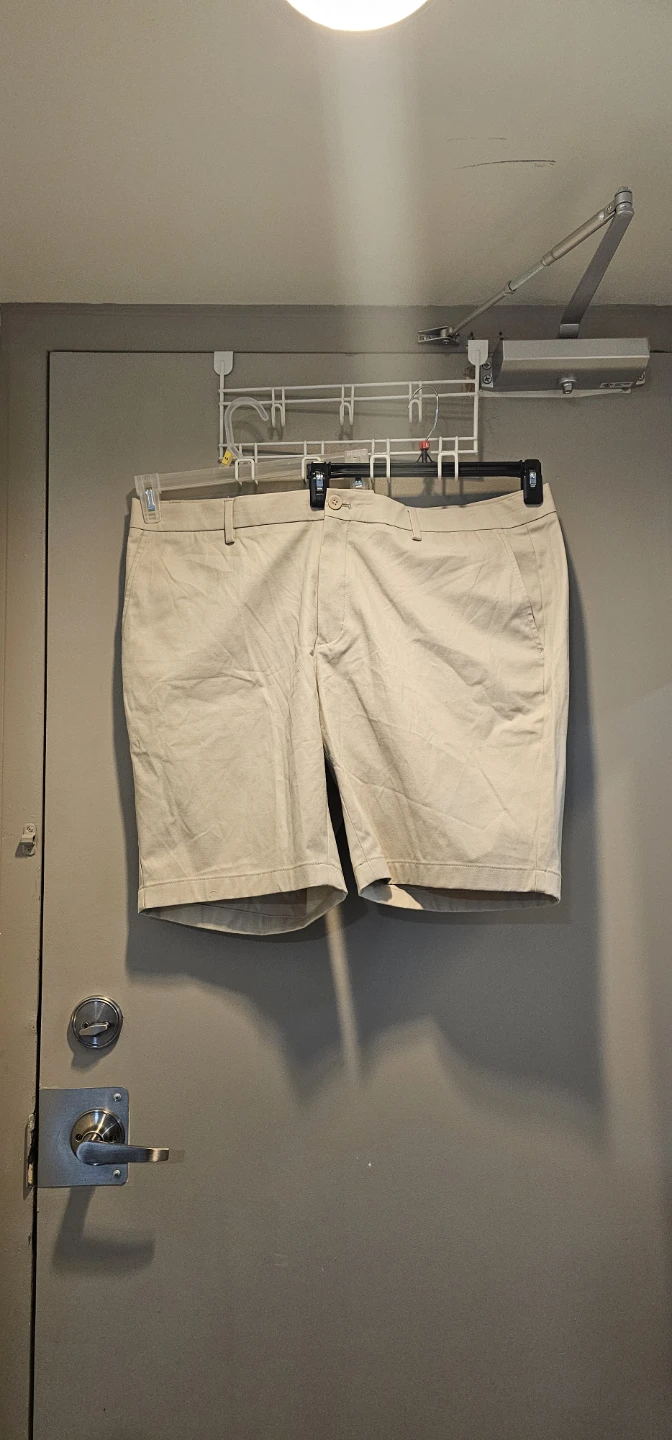 New brand Awearness Kenneth Cole Slim Fit Shorts - Beige