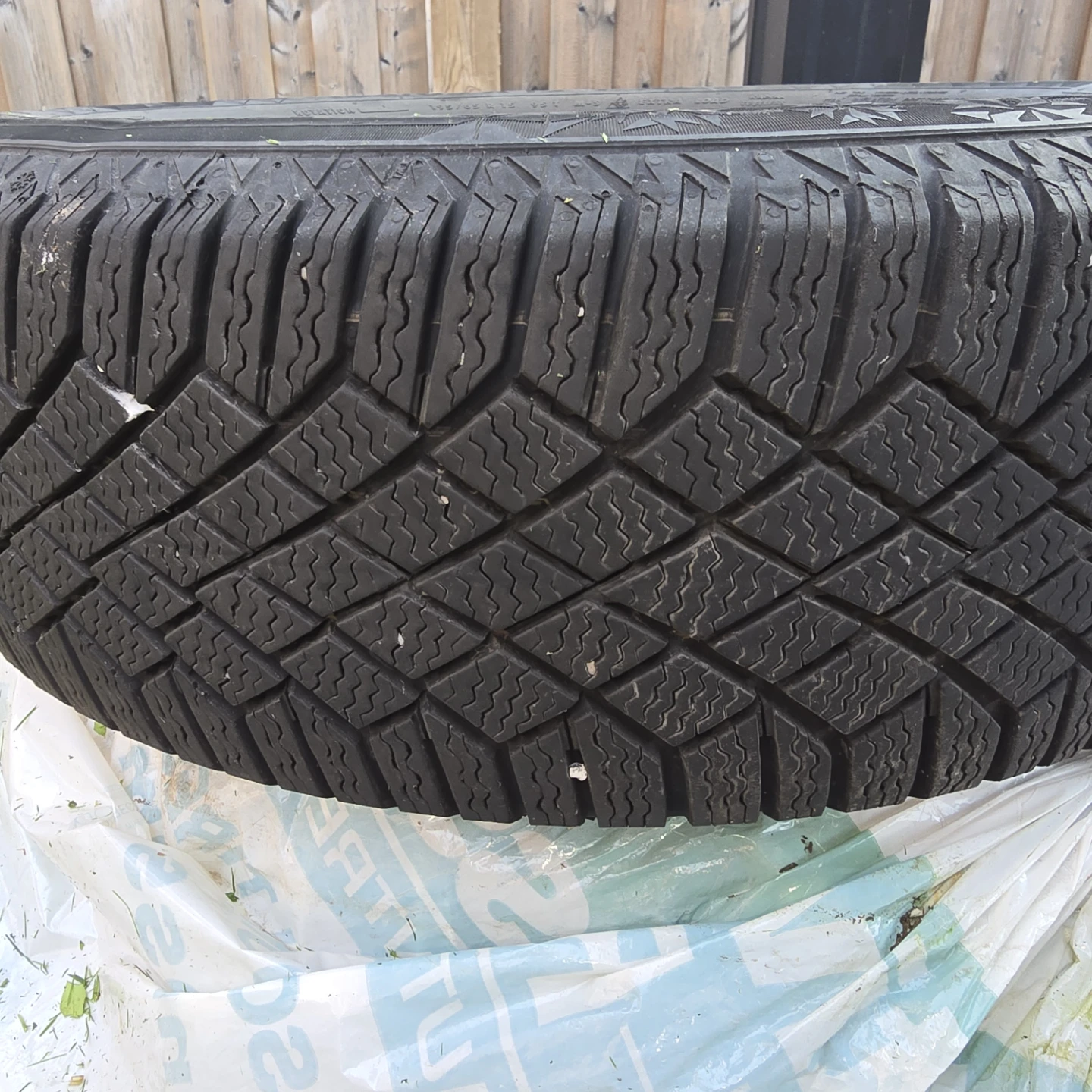 4 Continental VikingContact 7 Winter Tires with Steel Rims - photo 3