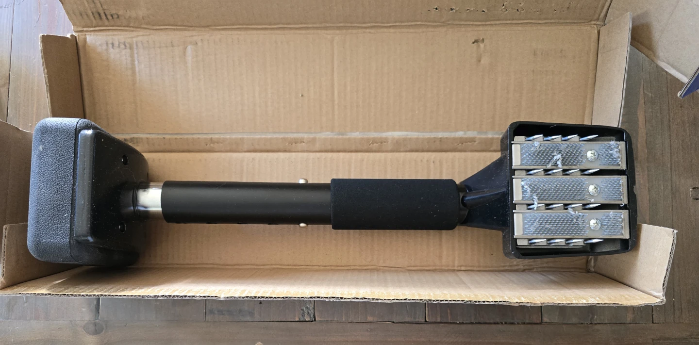 Powerfist Adjustable Knee Kicker