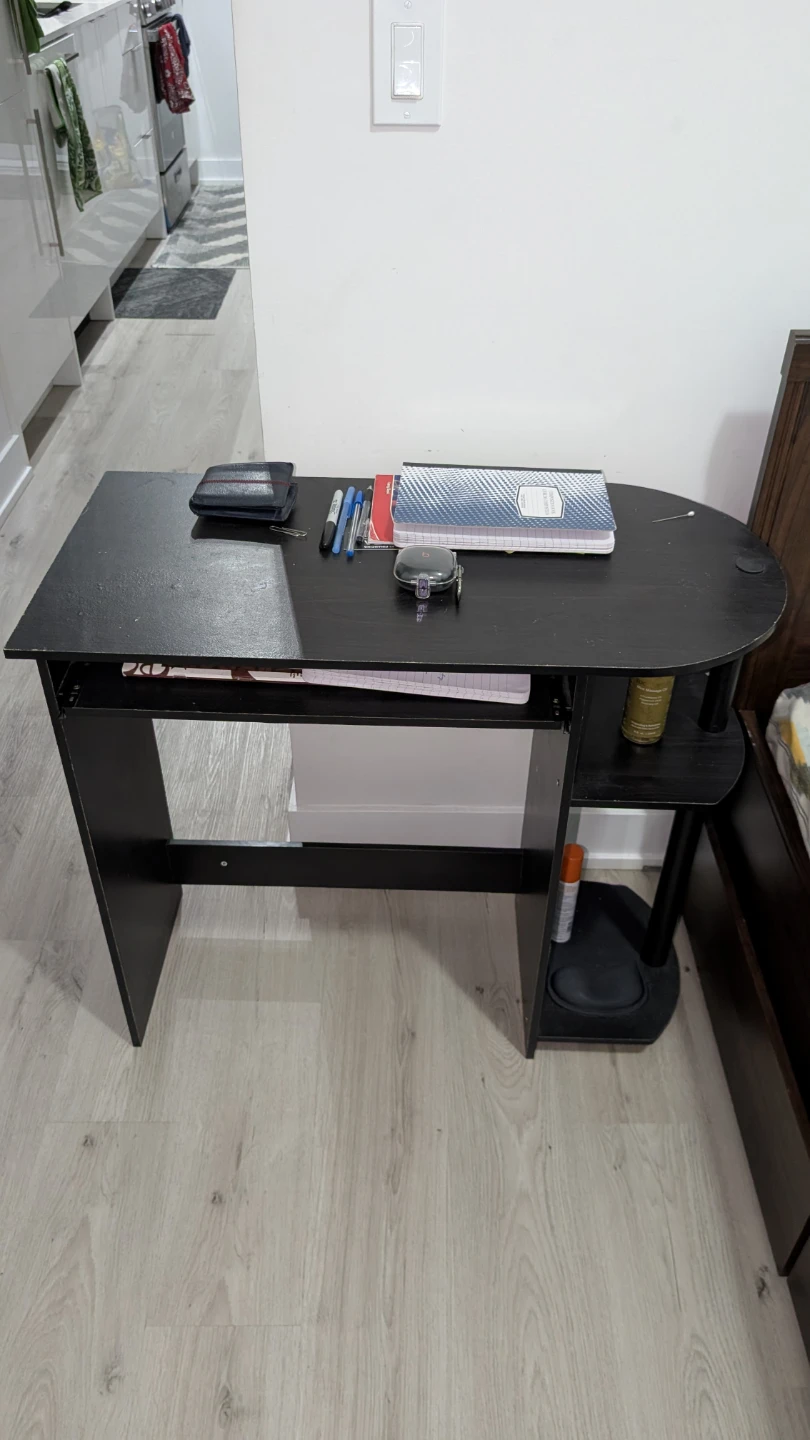 Compact Black Computer Desk - photo 2