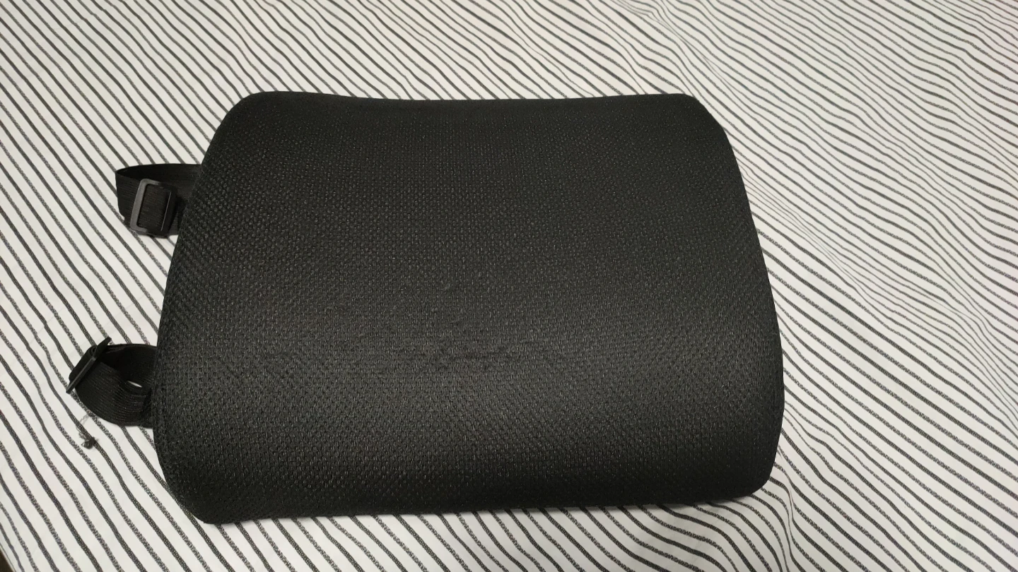 Memory foam lumbar support pillow with zipper washable cover
