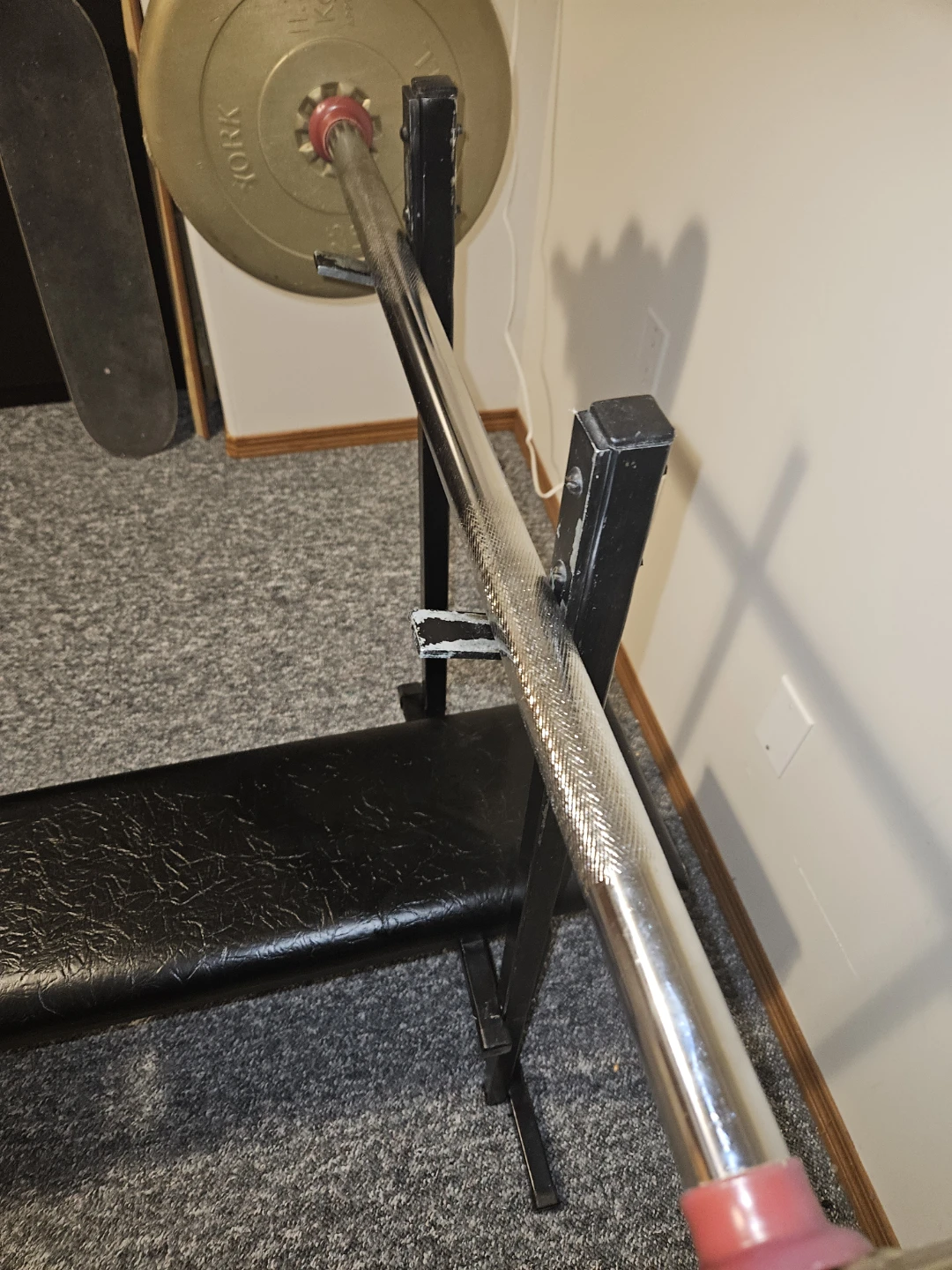 York Weight Bench w/Barbell and Plates - photo 4