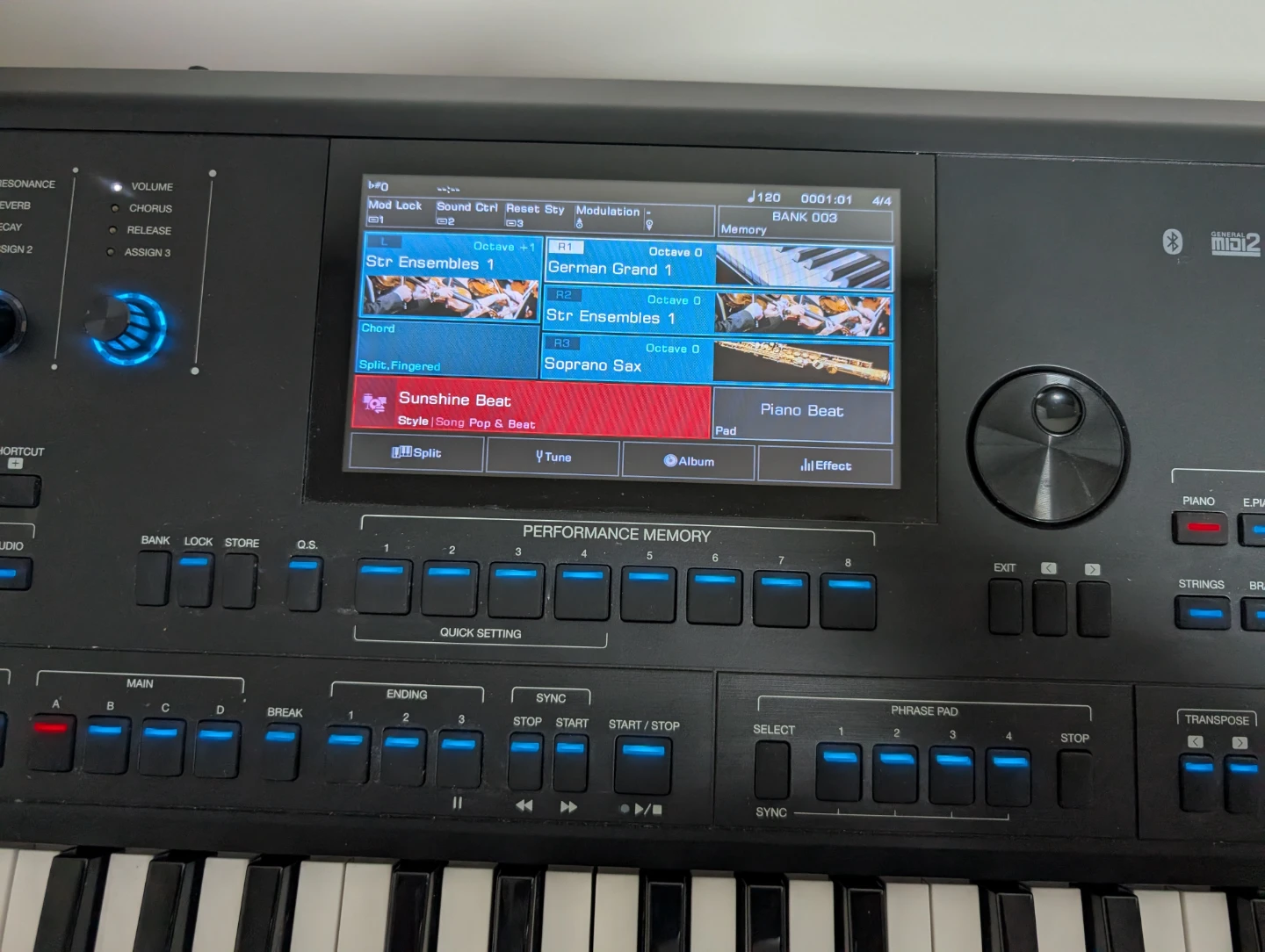Medeli AKX10 Accompaniment Keyboard