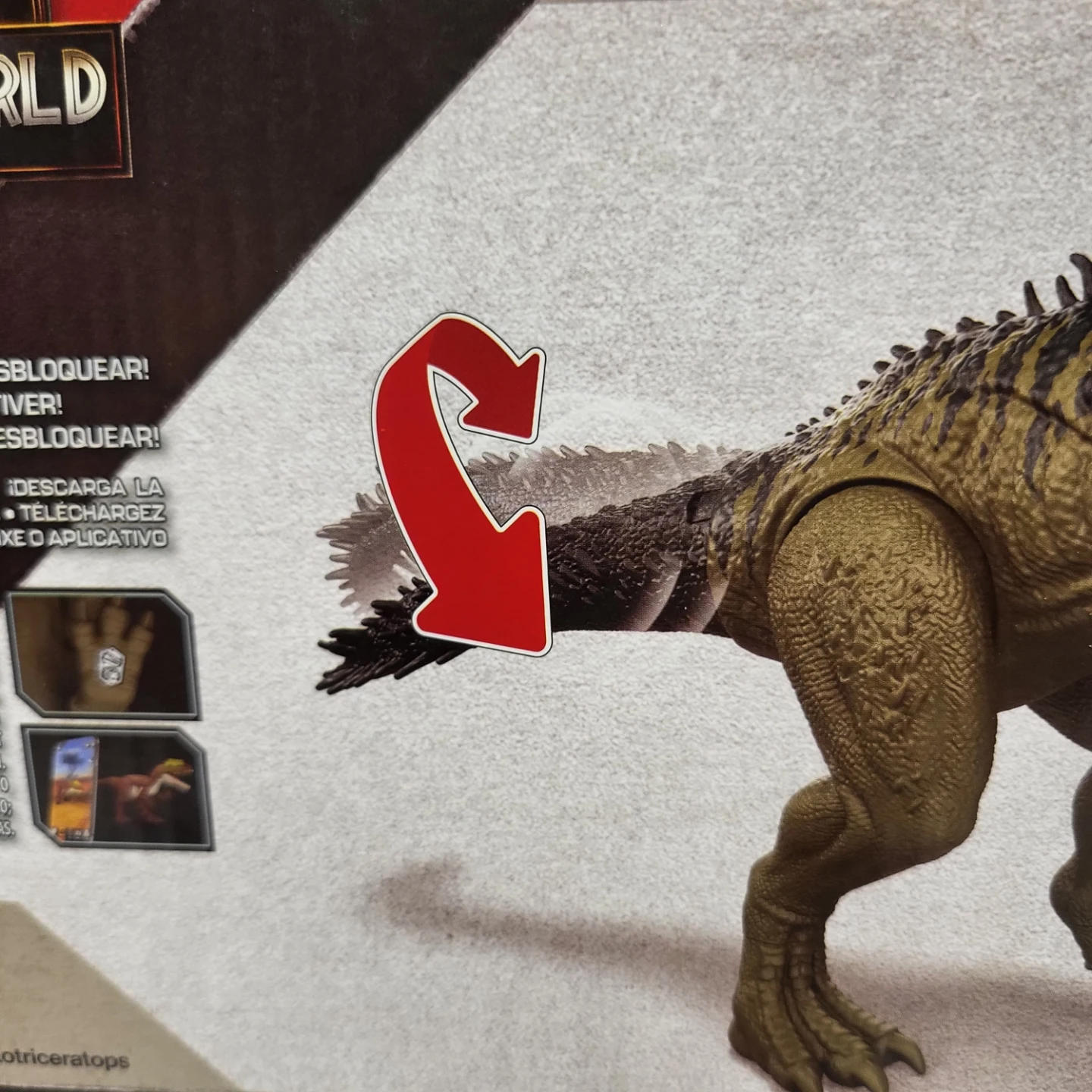 Jurassic World Gigantic Thrashers Tyrannotitan Toy - photo 4