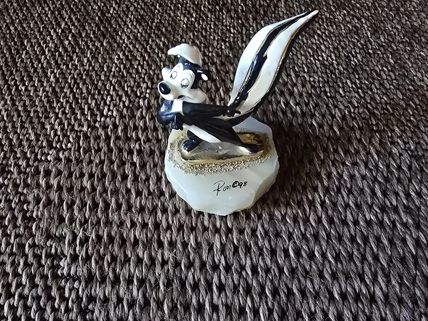 Vintage Warner Bros. Pepe Le Pew Figurine