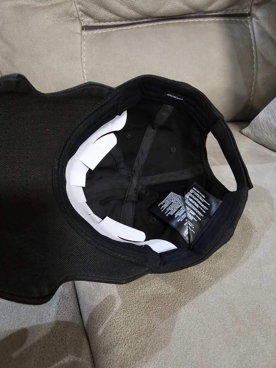 Balenciaga cap hat - photo 2