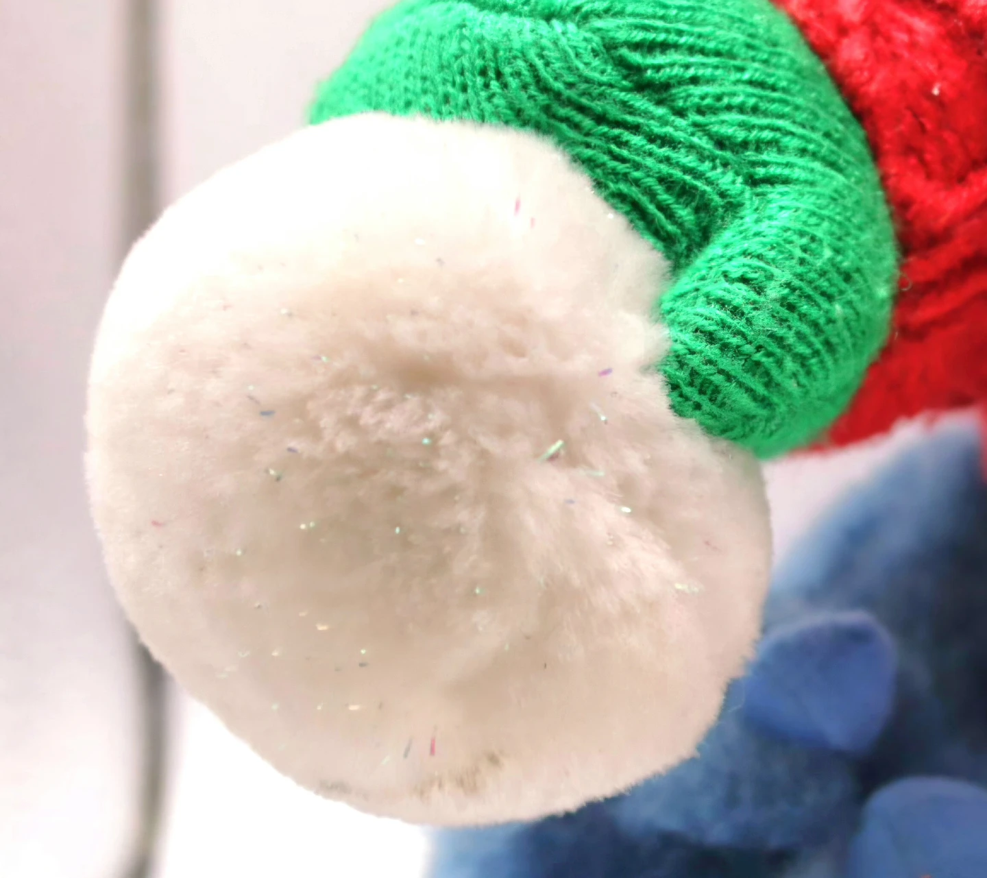 Disney Store Exclusive Stitch Holiday Plush - photo 4