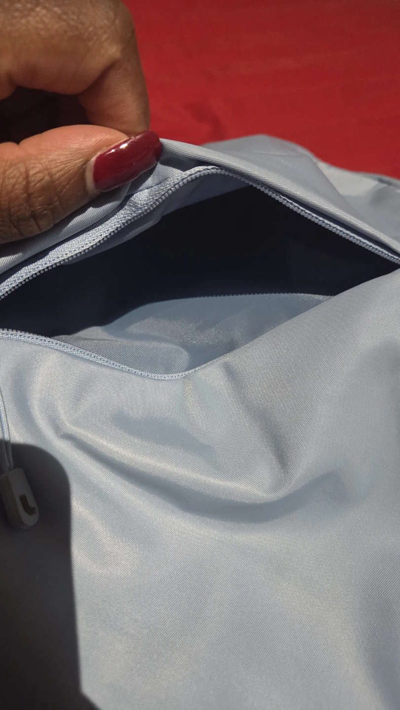 Lolë Crossbody Bag – $60 - photo 3