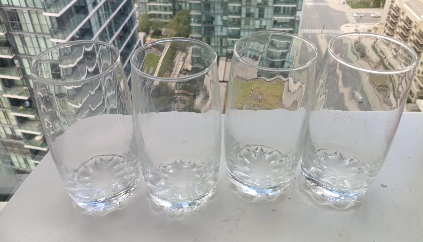 Set of 4 Glass Tumblers - photo 2