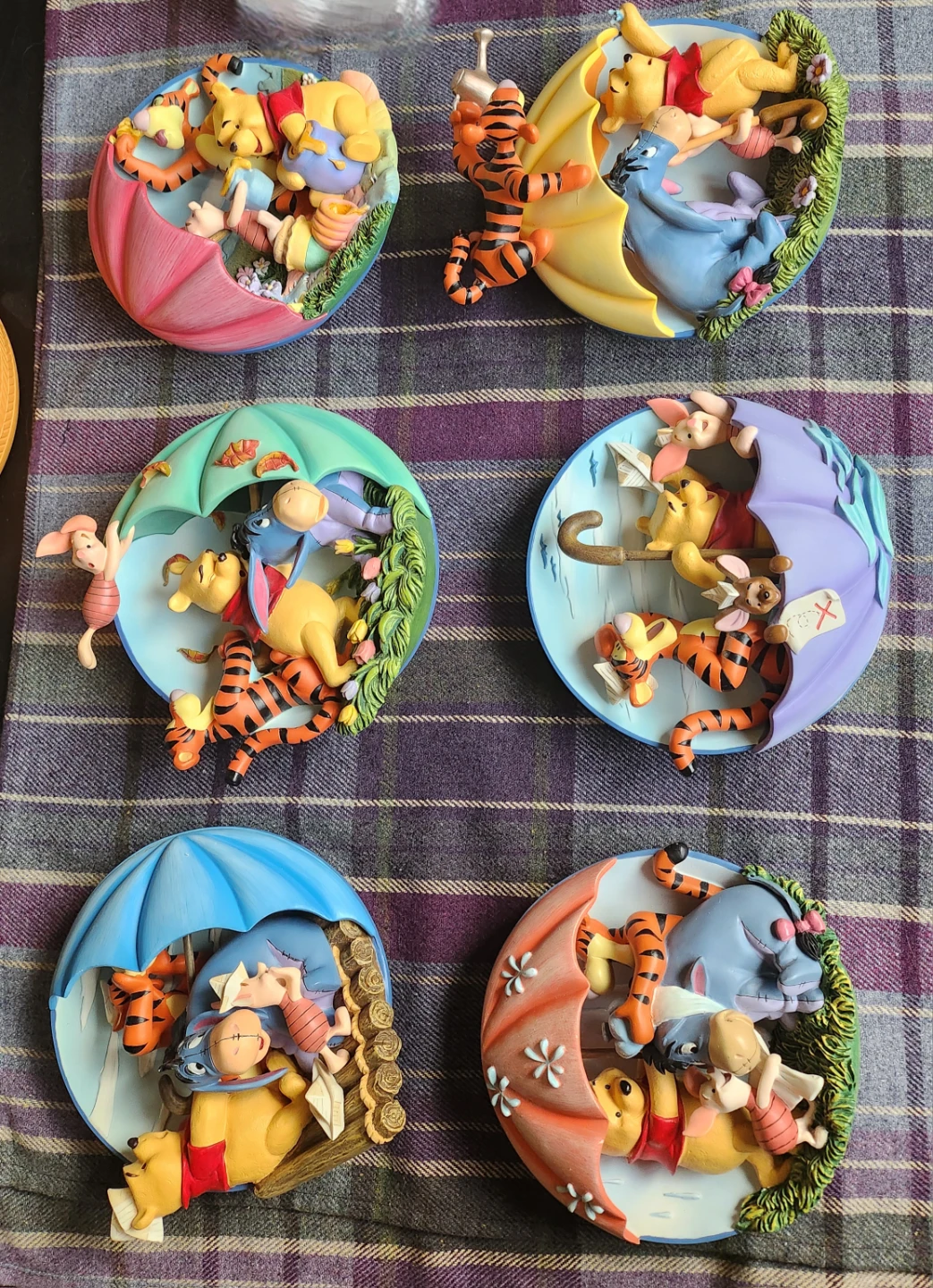 Set of 6 Disney Winnie the Pooh Collectible Plates