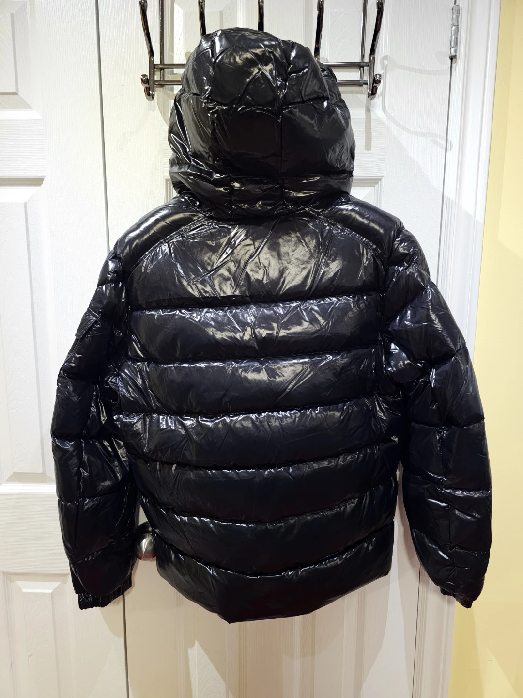 Moncler jacket black - photo 3