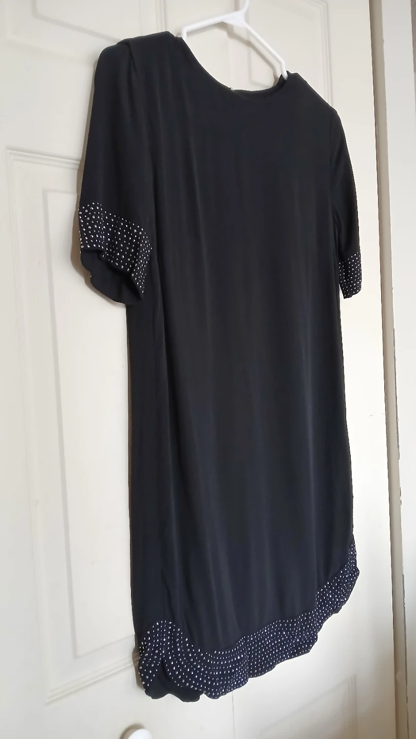 H&M black lightweight chemise sequin dress, size 4 - photo 2
