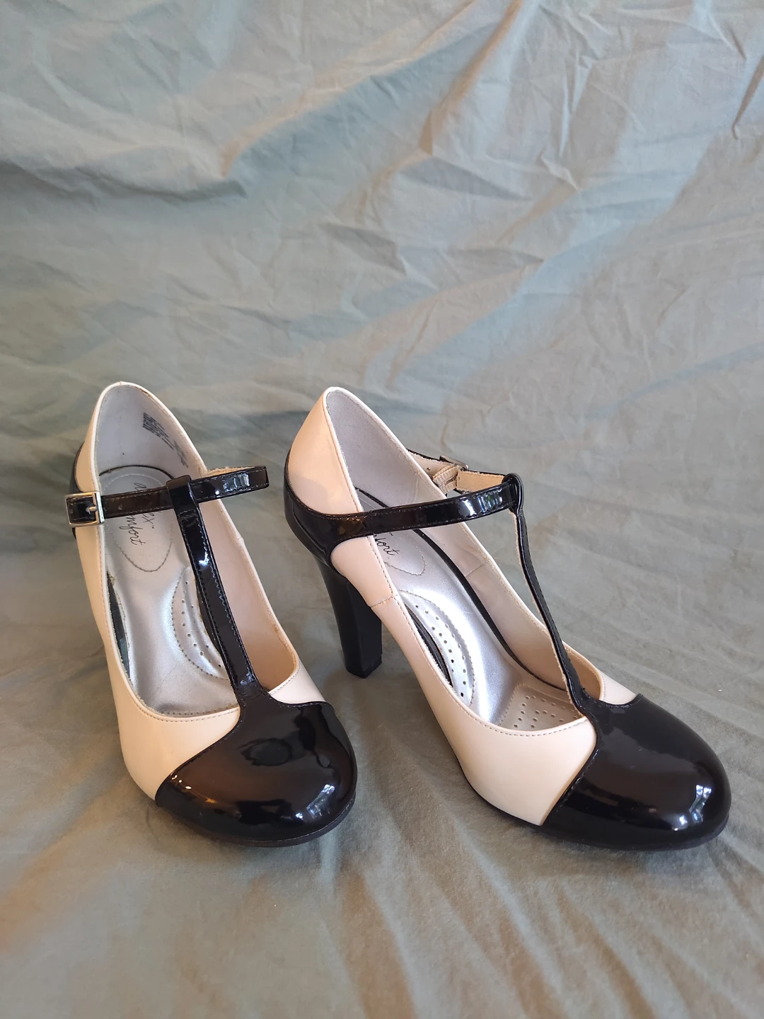 T-Strap Heels, Black and Cream, Size 7.5