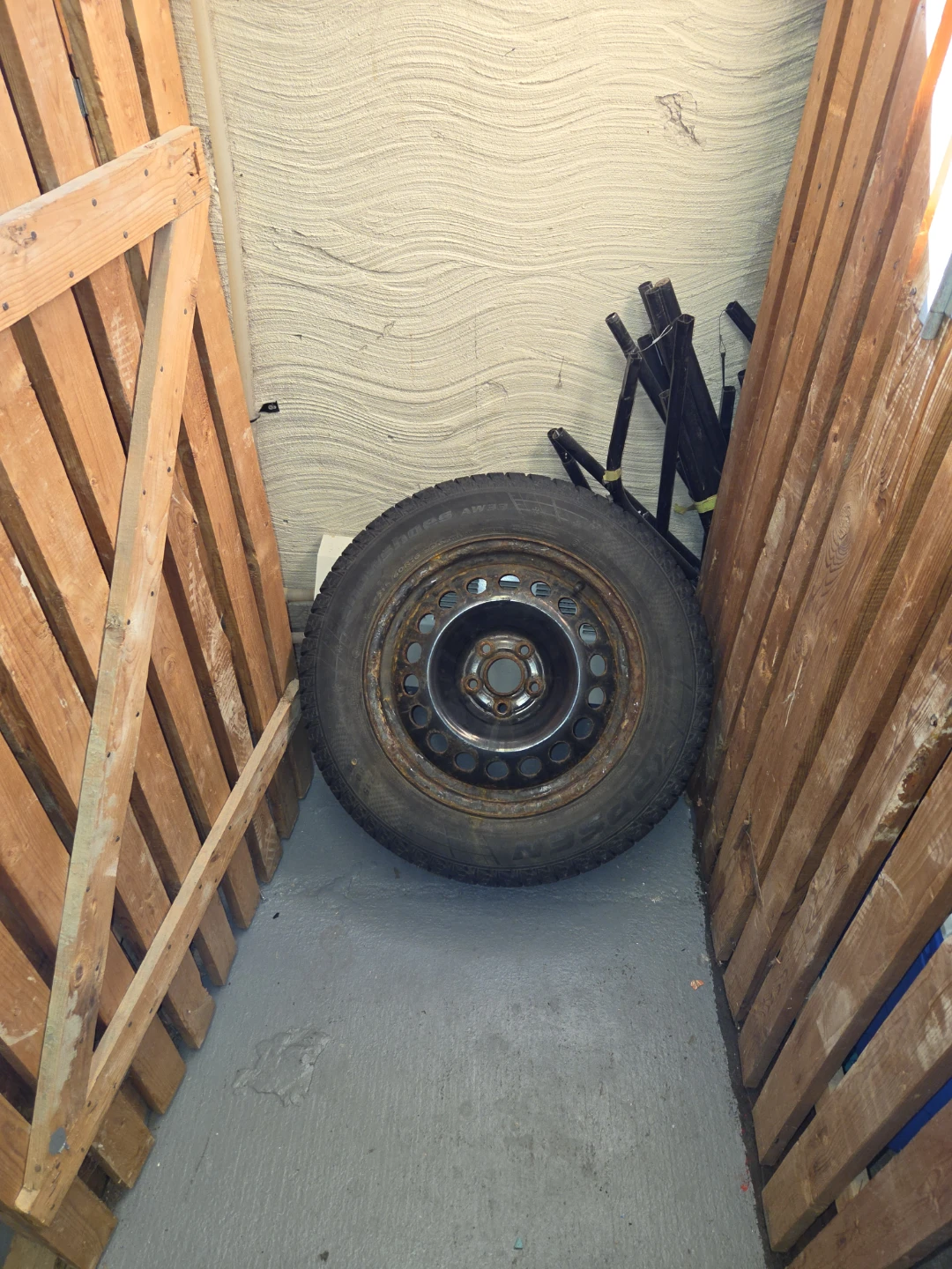 Winter tires and rims - photo 5
