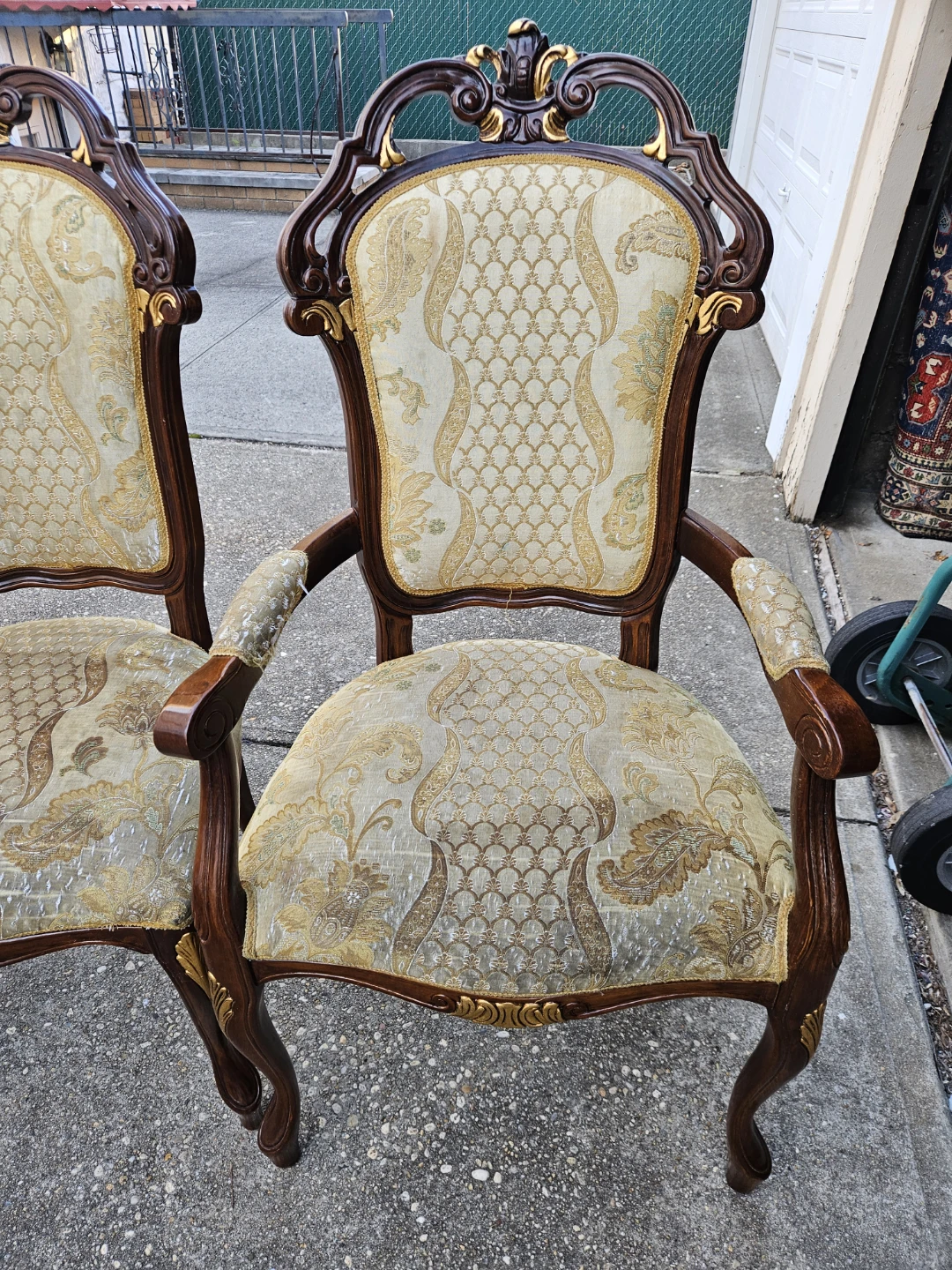 4 beautiful italian louis xv style chairs - photo 3