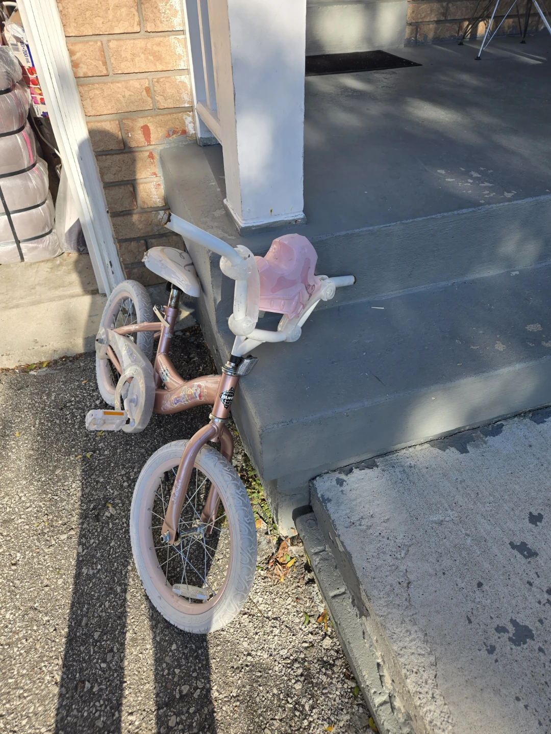 Disney Princess Pink Kids Bicycle - photo 3