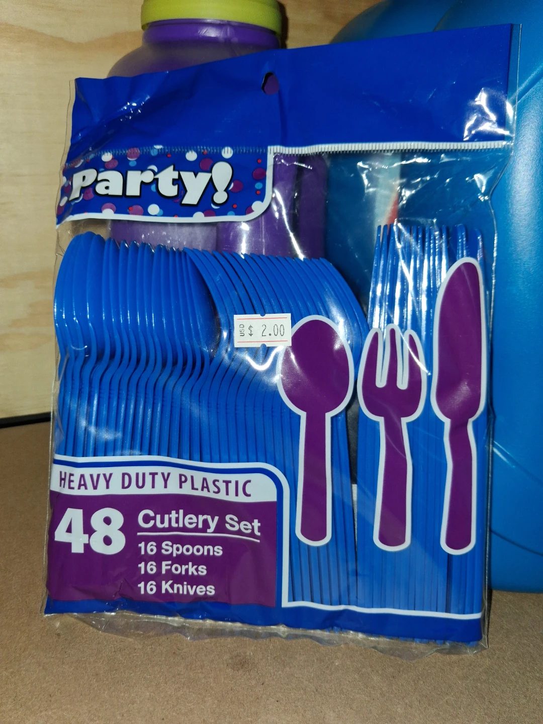 48 Piece Heavy Duty Plastic Cutlery Set