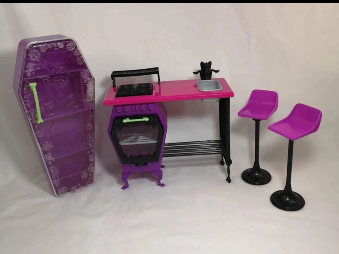 lot of Monster high doll furniture playset lot - price for all - photo 2