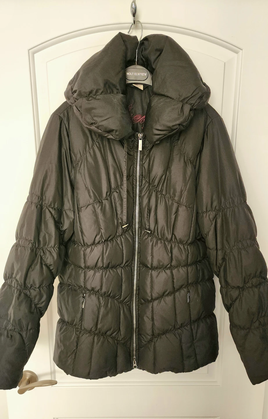 Olsen Europe Black Light Down Jacket