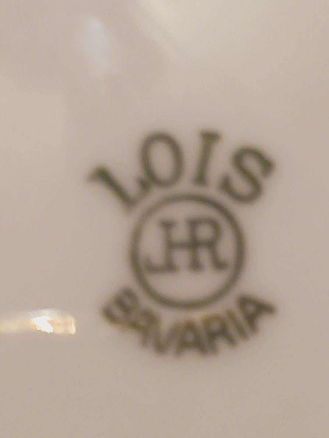 Lois Bavaria Porcelain Plate with Violet Motif - photo 4