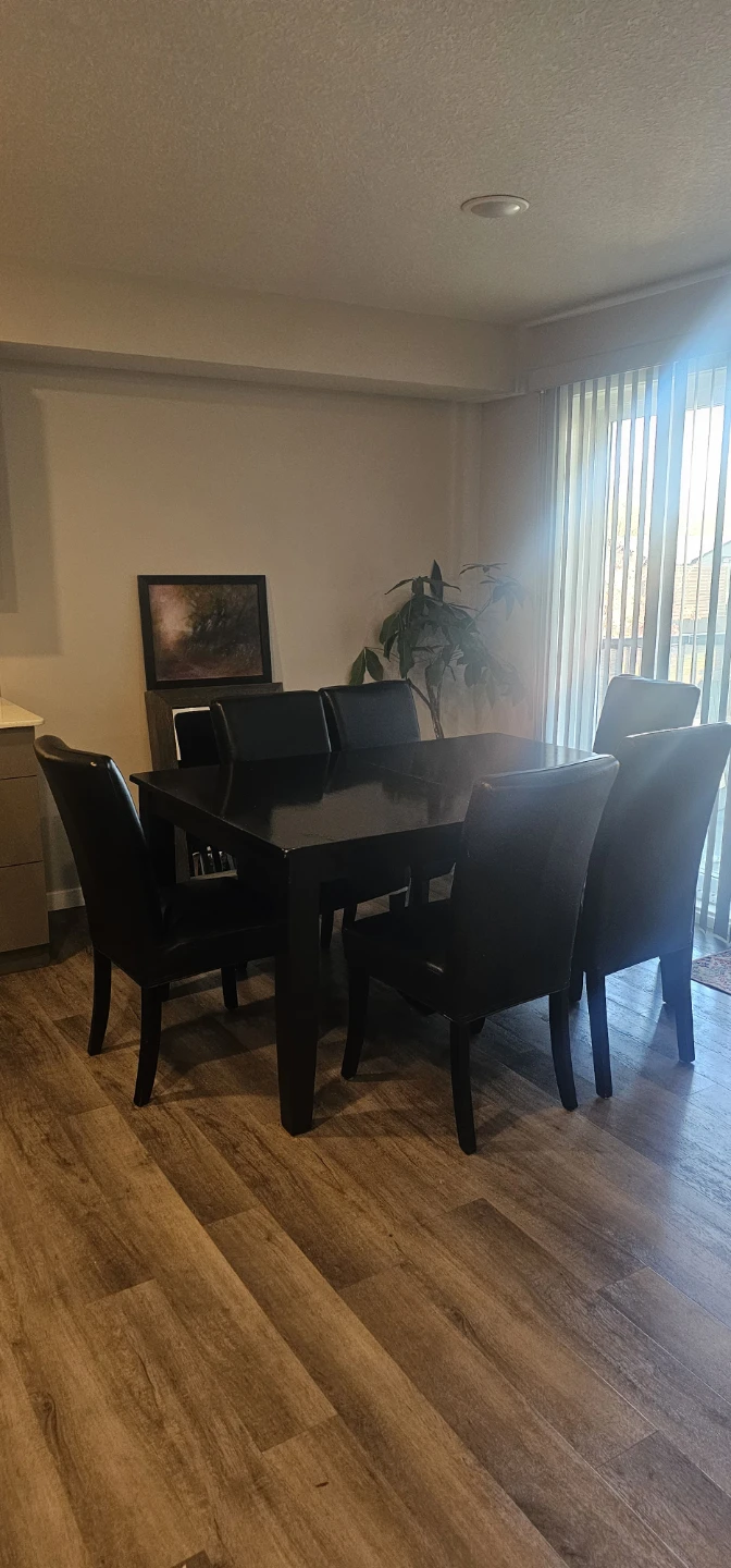 Solid Wood Black Dining Table With Leaf and Six Chairs - photo 3
