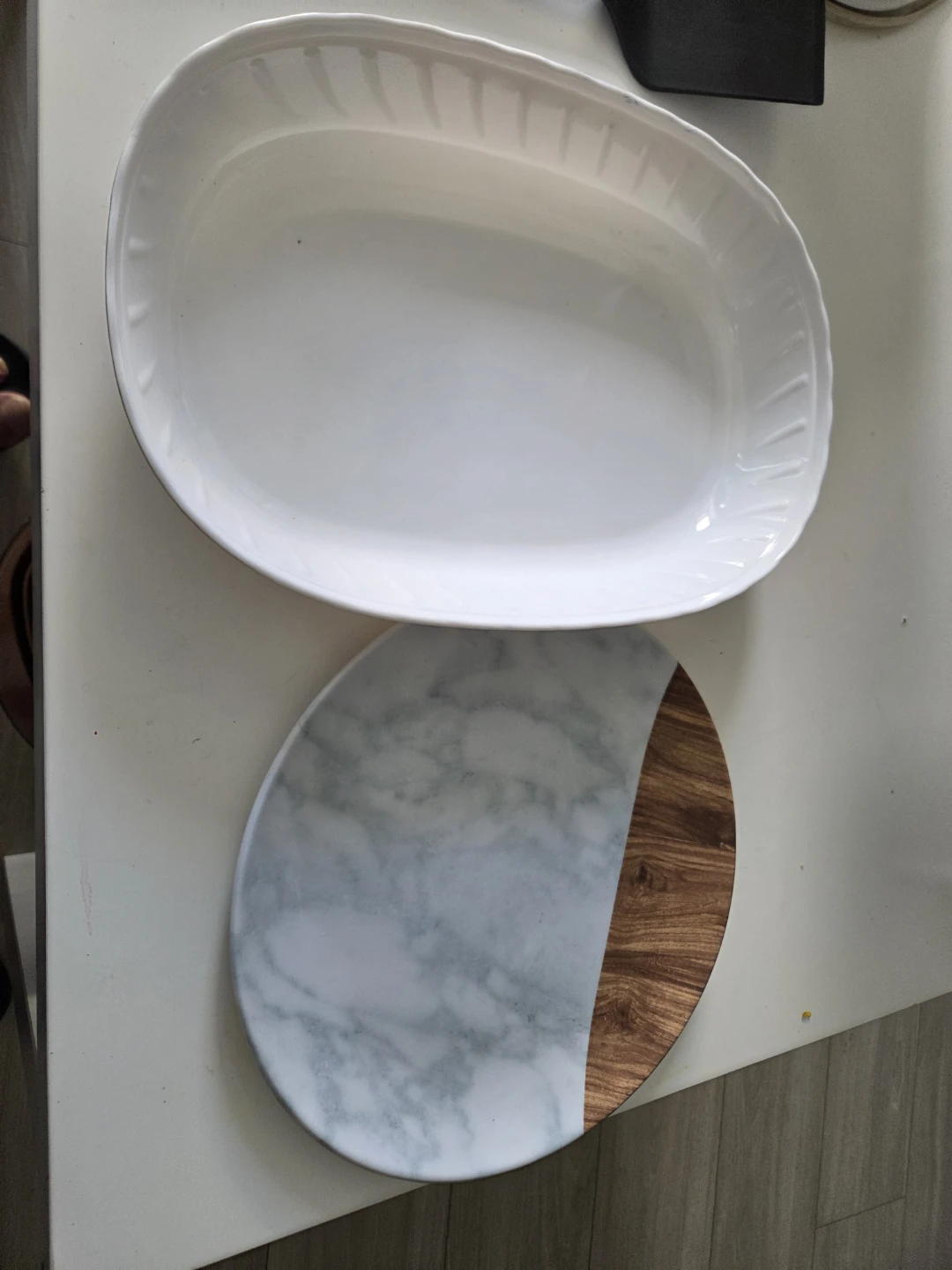 Mela-Ware Melamine Serving Dish and Plate