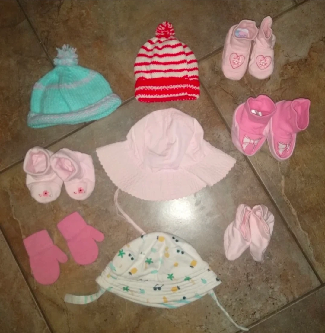 Children's Summer & Winter Hats, Touques, Booties and Mittens