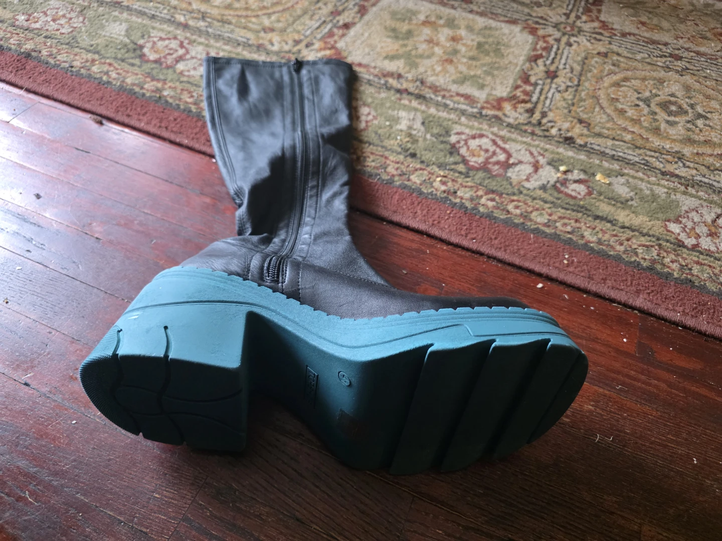 Topshop Black Leather Boots with Teal Platform - photo 2