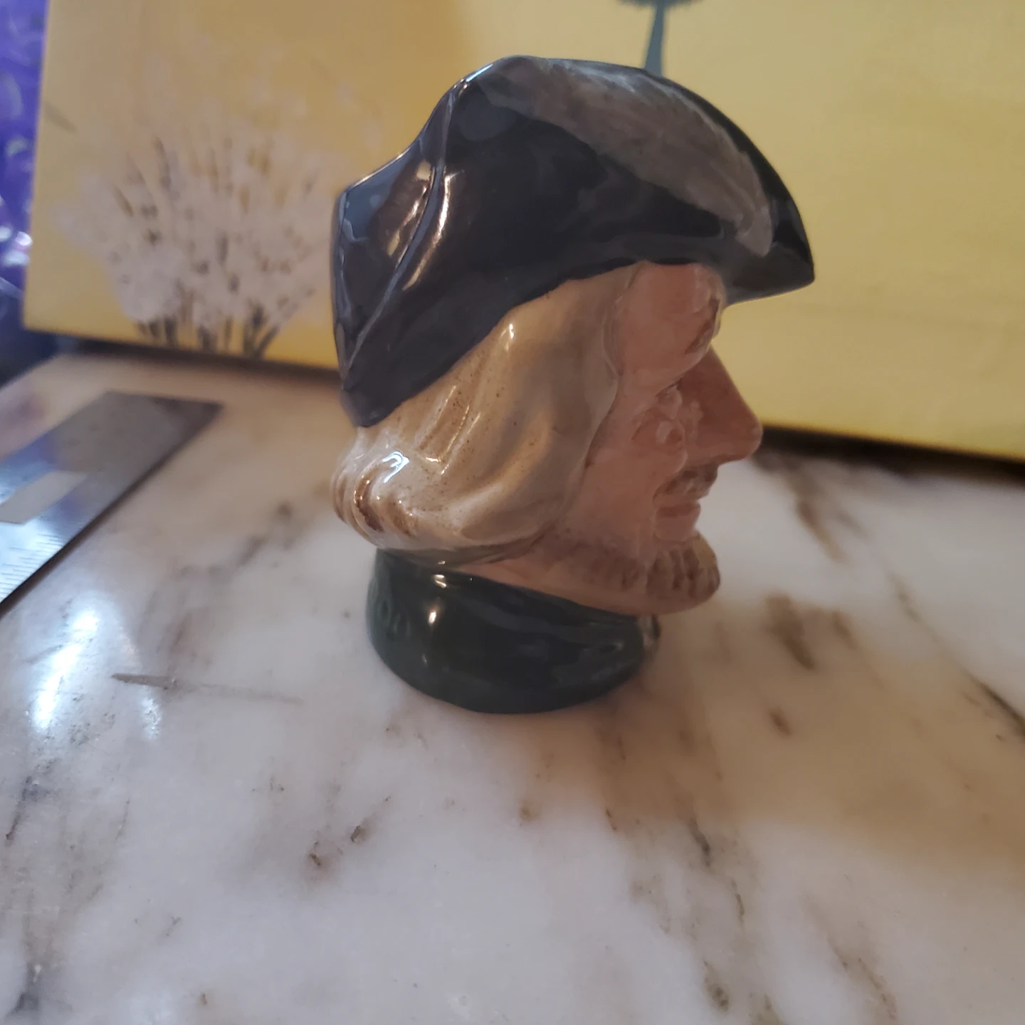 Royal Doulton Character Jug Mini Robin Hood - photo 2