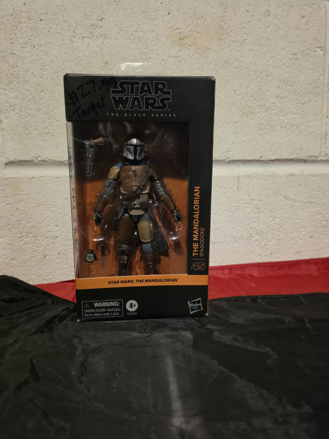 Star Wars The Black Series The Mandalorian Figure