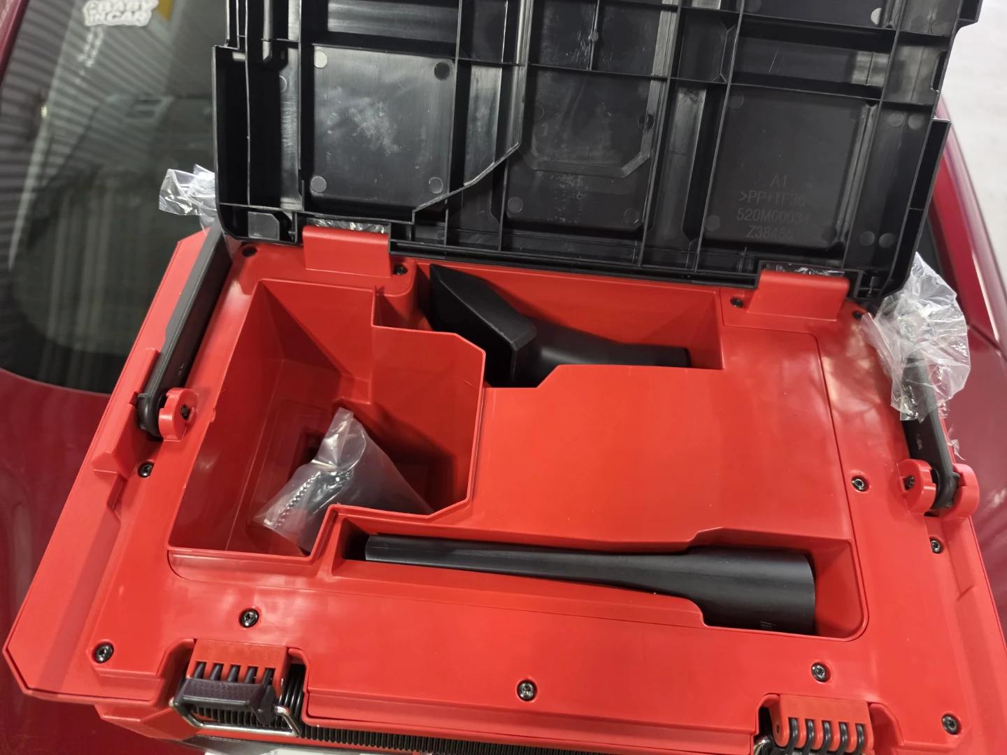 Milwaukee Packout 2.5 Gallon Wet/Dry Vacuum - photo 3