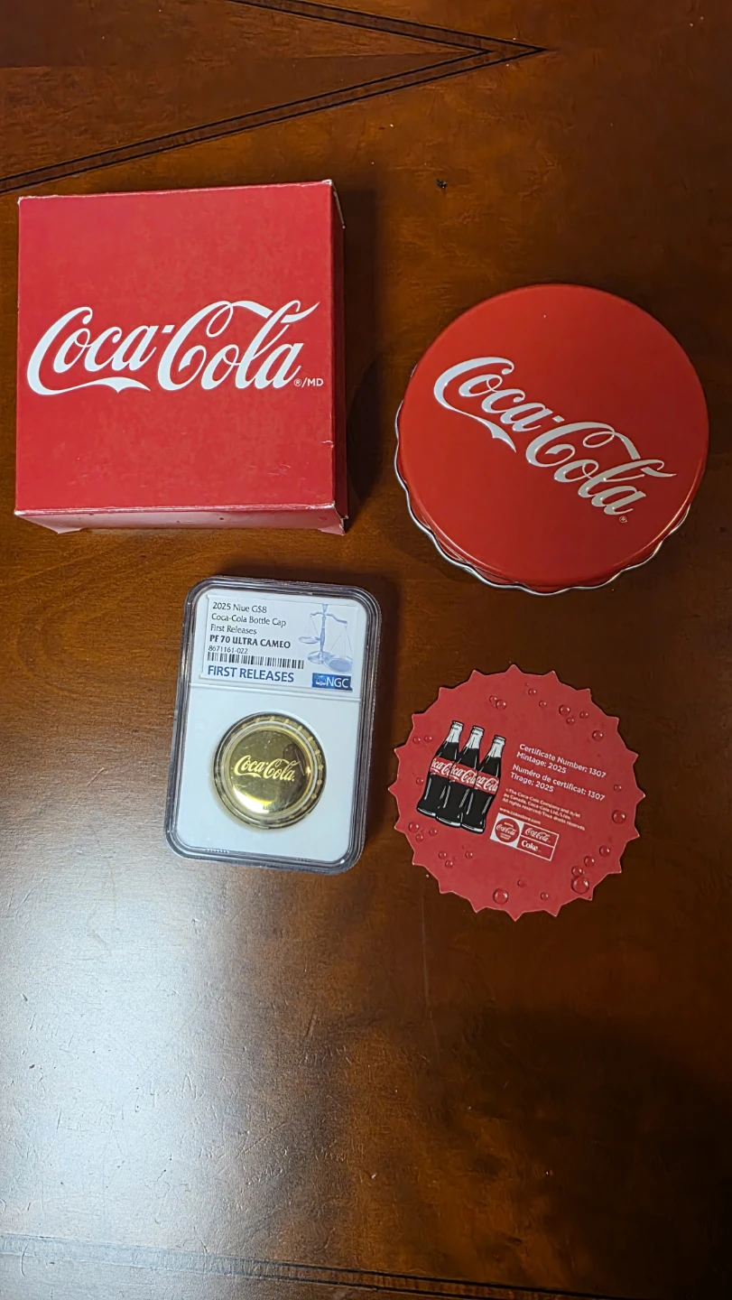2025 Niue Coca-Cola Bottle Cap 1.2g Gold Coin - photo 5