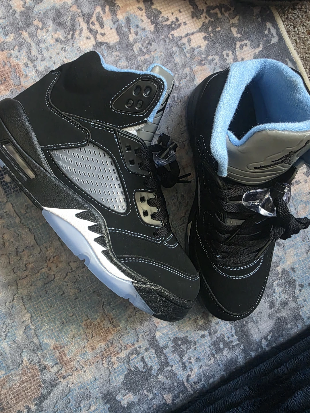 Air Jordan 5 Retro Black/University Blue