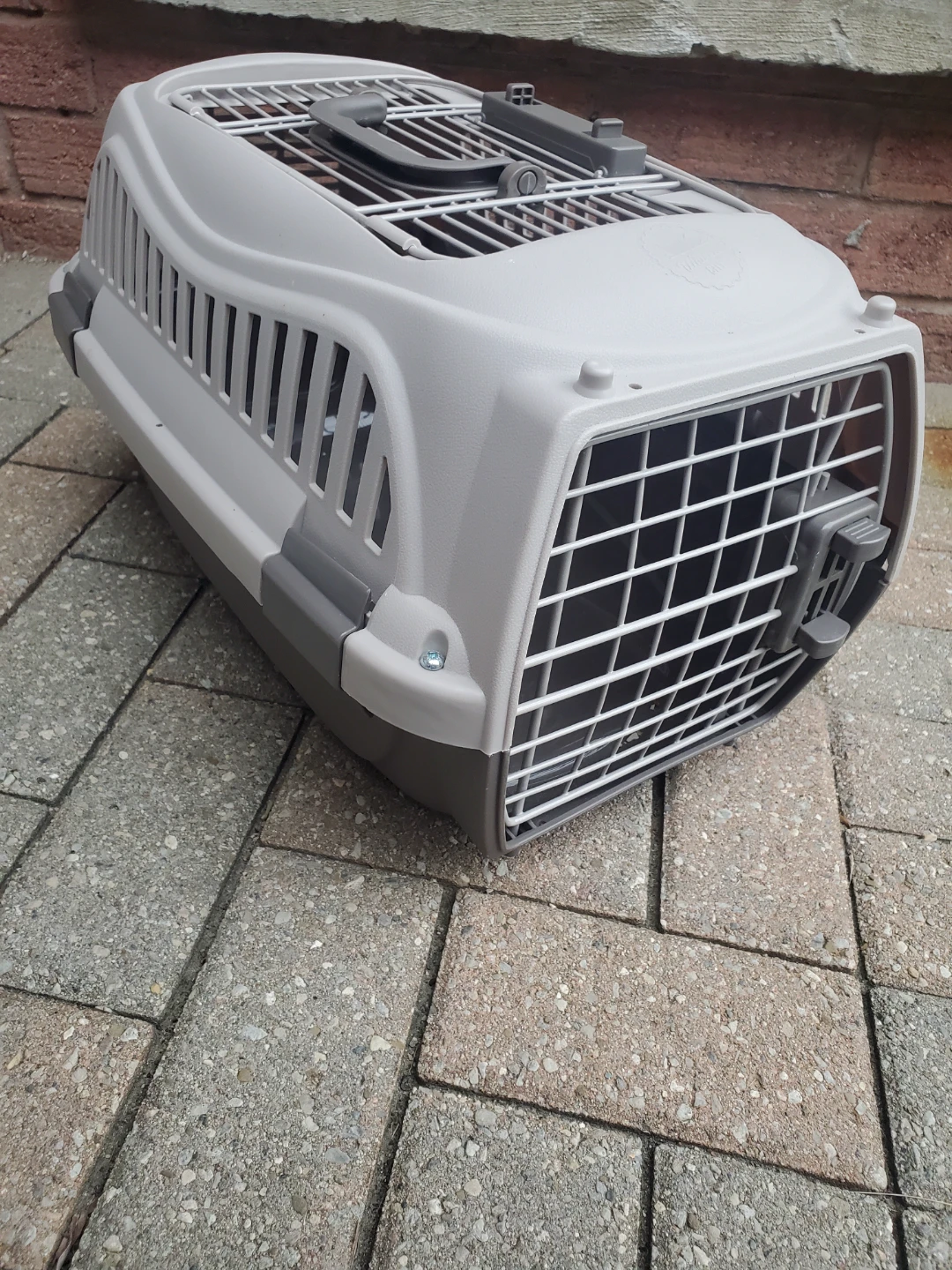 Whiskers City Pet Carrier - photo 3