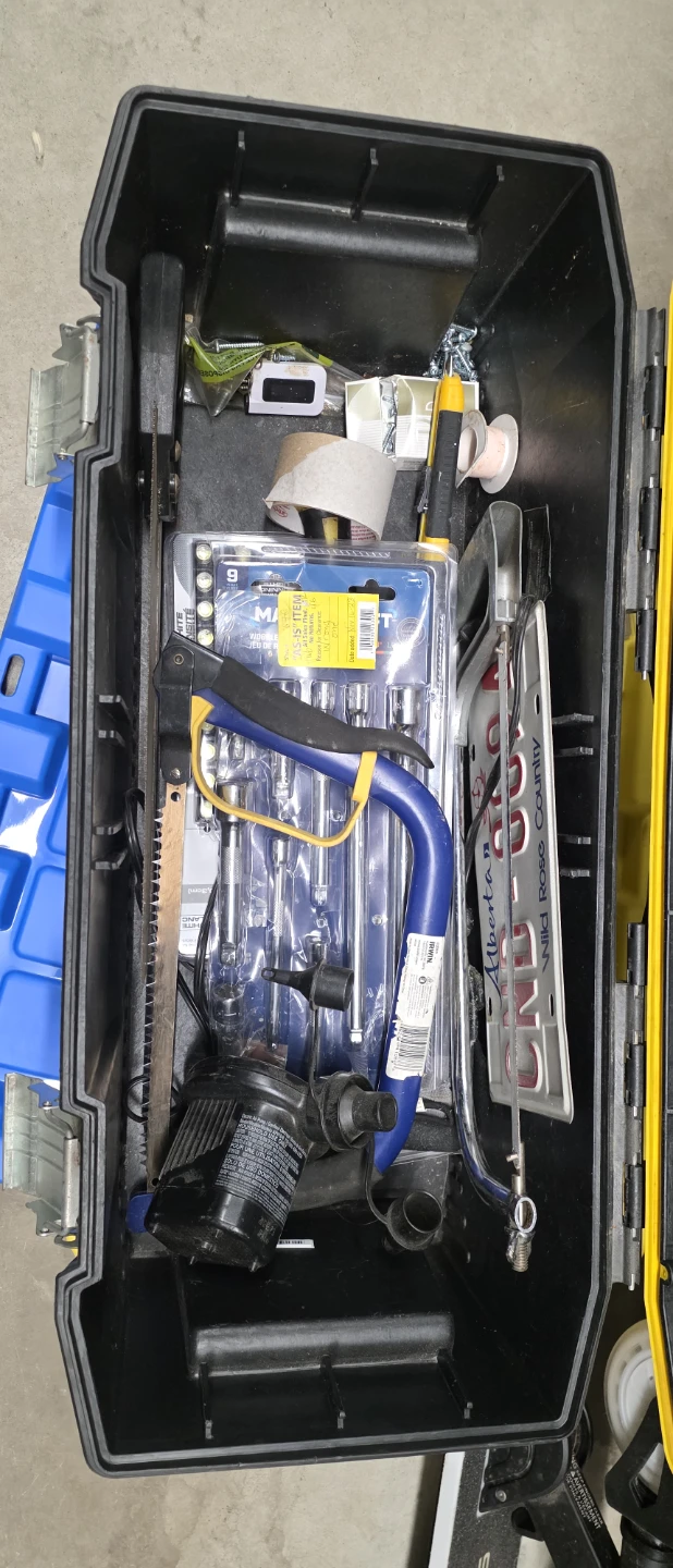 Stanley FatMax 28 inch Waterproof Tool Box - photo 3