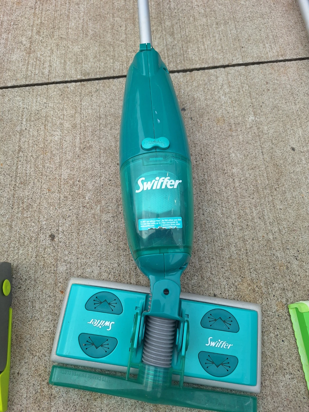 Set of 3 Swiffer Cleaning Tools - photo 3