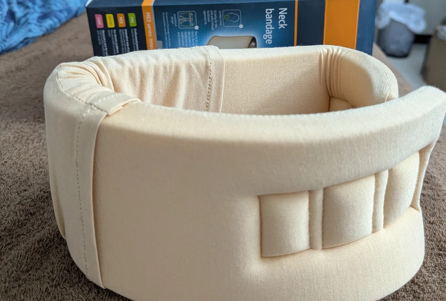 Neck support collar - photo 3