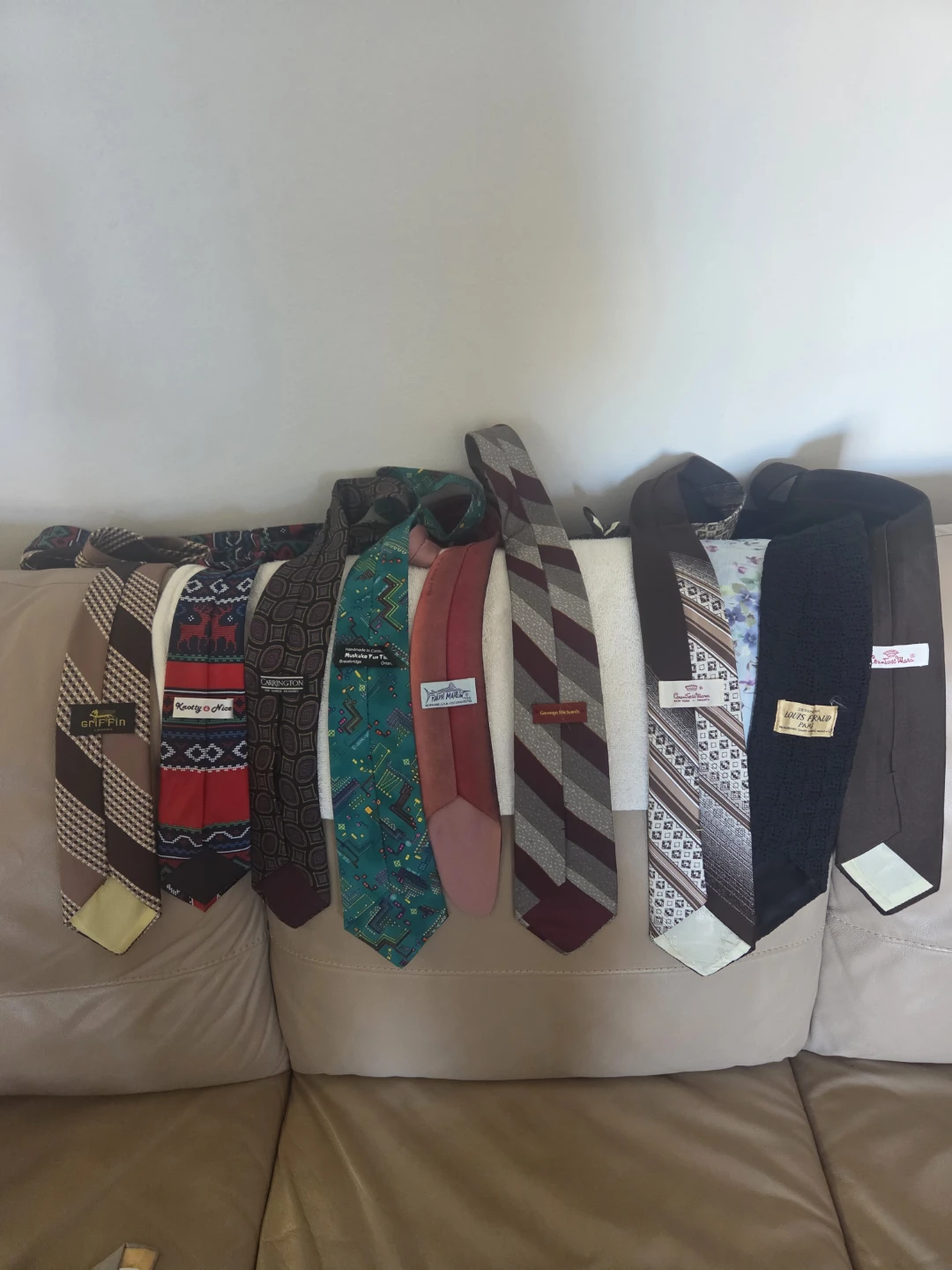 Assorted Vintage Neckties - Set of 9 - photo 2