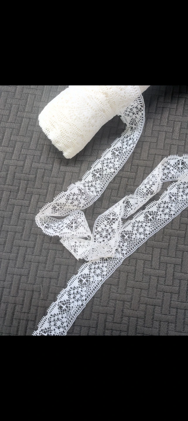Vintage White Floral Lace Trim - Price per yard